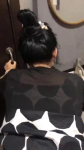 爆操小姨子！说你怎么这样你姐夫会发现的！